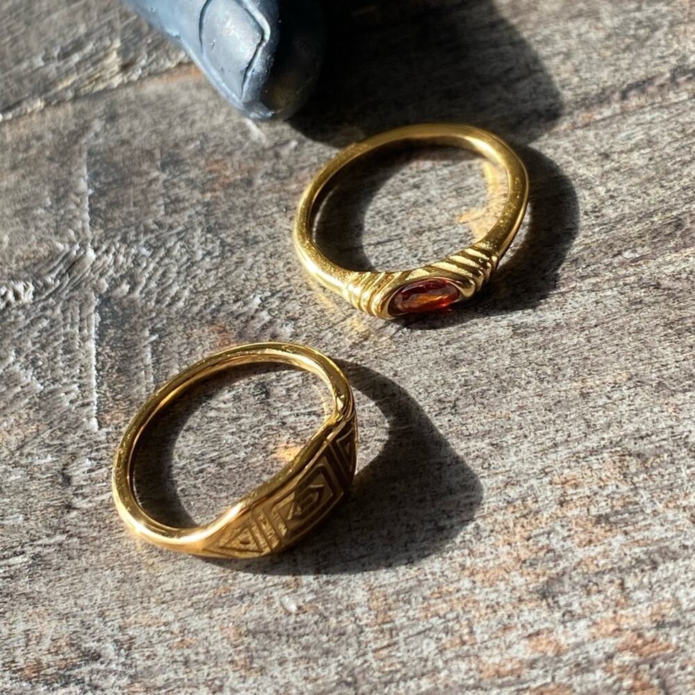 NEW Gold & Amber Ring Set - Picture 11 of 13